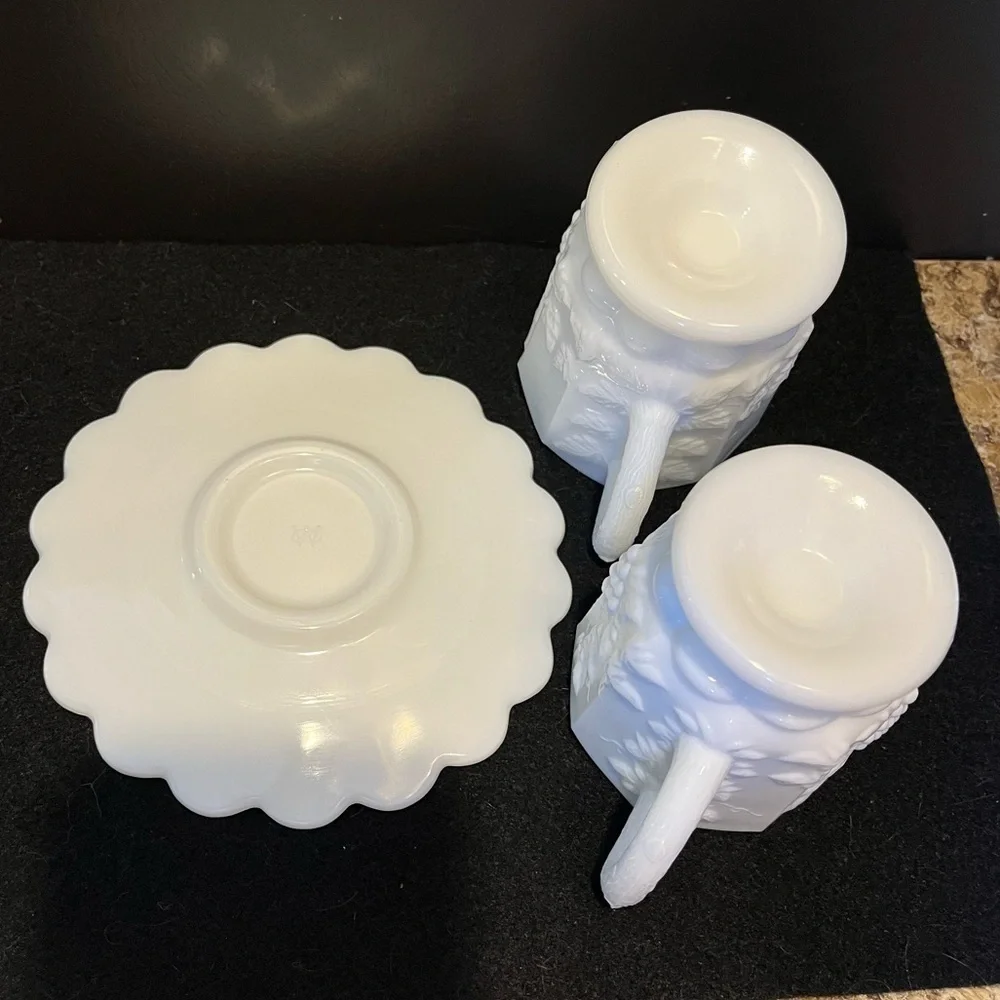 Vintage Westmoreland Milk Glass Sugar and Creamer Set Grapevine Pattern